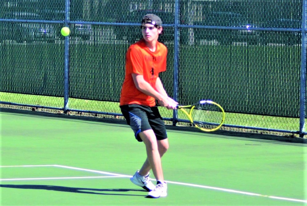 Escanaba tennis