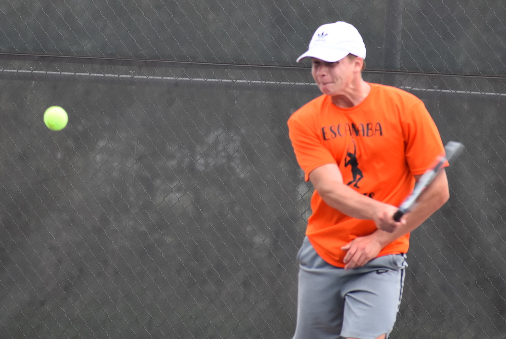 Escanaba tennis