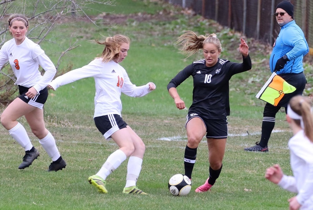 Glen Lake soccer