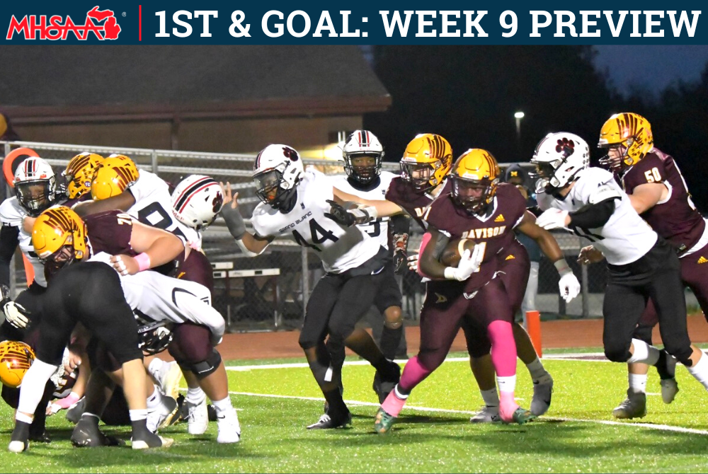 Davison, on offense, and Grand Blanc match up last week, 10/14/22; the Cardinals won 49-14.