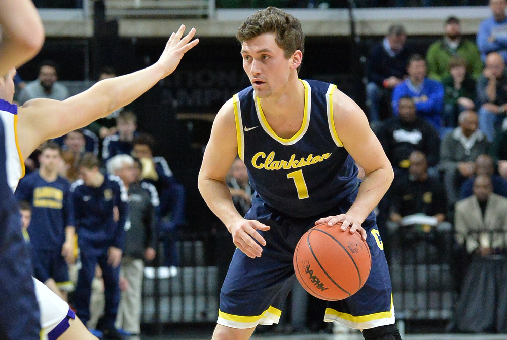 Foster Loyer directs Clarkston's offense during its 2018 Class A Semifinal.