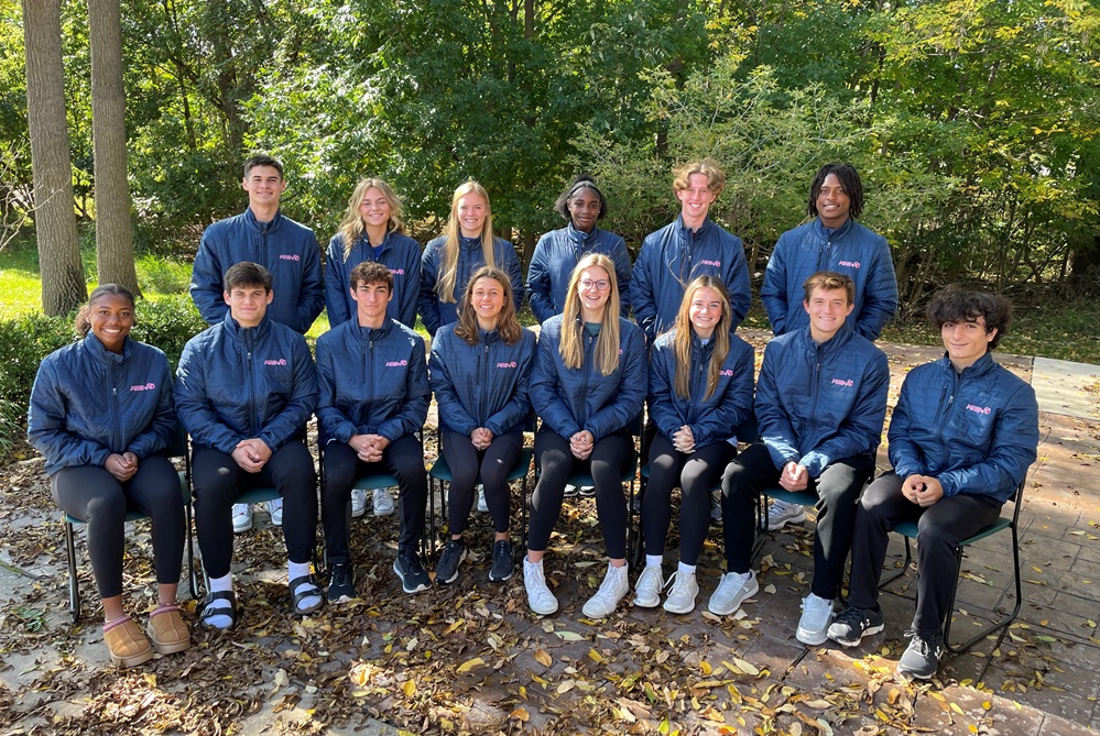 The 2023-24 MHSAA Student Advisory Council joins together for a photo.