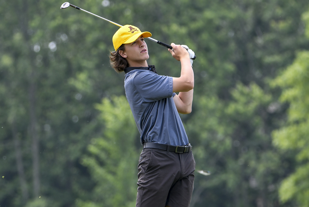 Rochester Adams' Peter Roehl sends an approach shot during the 2023 LPD1 Final.