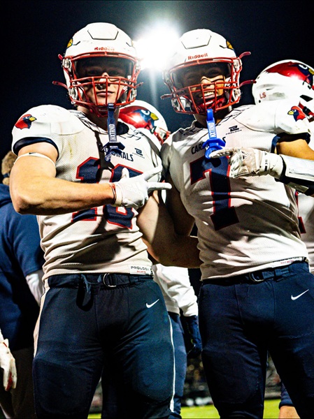  Junior Max Bollman (10) and his cousin, senior Jack Bollman (7). 