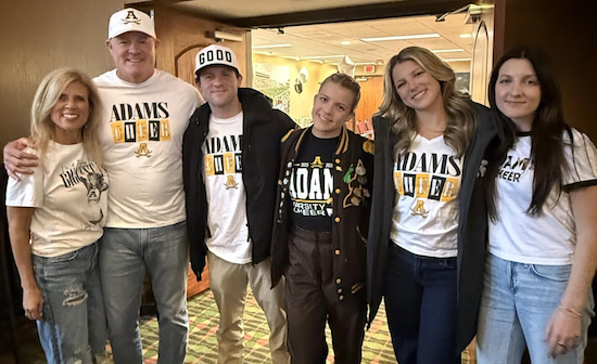 The Schultz family, from left: Stephanie, dad Don, brother Ryan, Libby, Gigi and Carly. 
