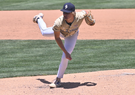 The Gladiators' Lanse Vos delivers a pitch during his winning performance on the mound.