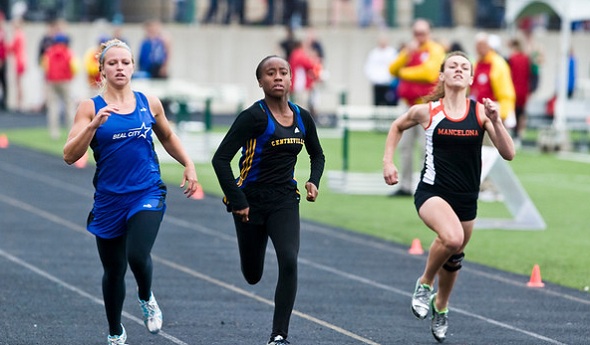 Indoor Track: Bloomfield girls win eighth straight Class S title